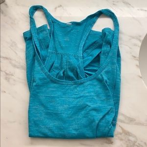 Teal lululemon top